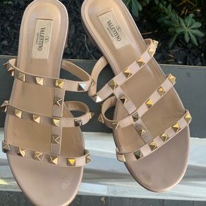 Valentino Garavani Rockstud Slide Sandal